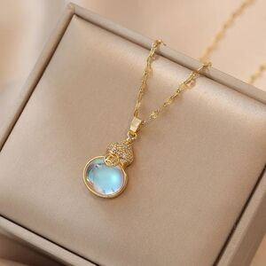 Elegant Gold and Blue Pendant Necklace
